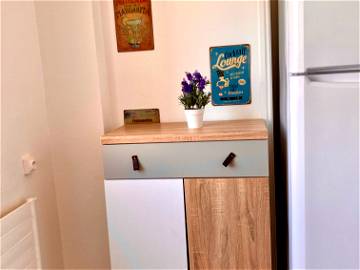 Roomlala | Furnished Flatshare Ideally Located 5 Bedrooms Artem