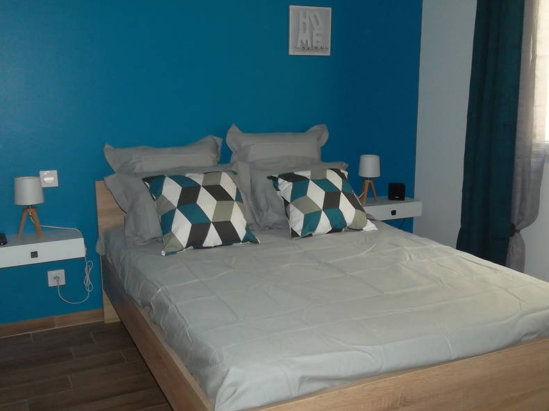 Toda La Casa Jonzac 211061-3