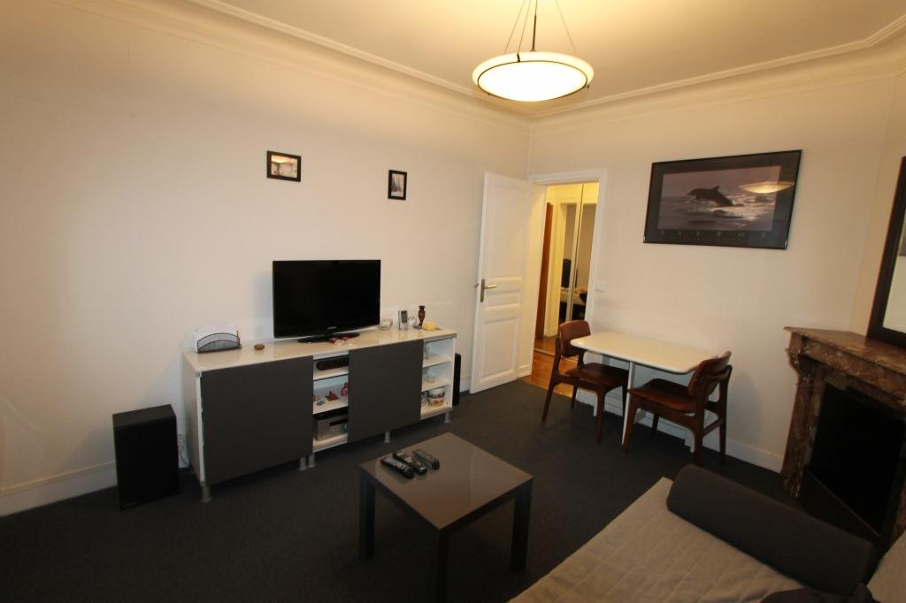 Independent Studio Paris 264796