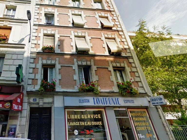 Entire Home Paris 252169-2