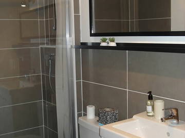 Logement Entier Lyon 235567-7