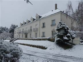 Chambre Meublée - 221- Savonnieres - Voiture Conseillée