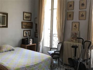 Room For Rent Marseille 374097-1