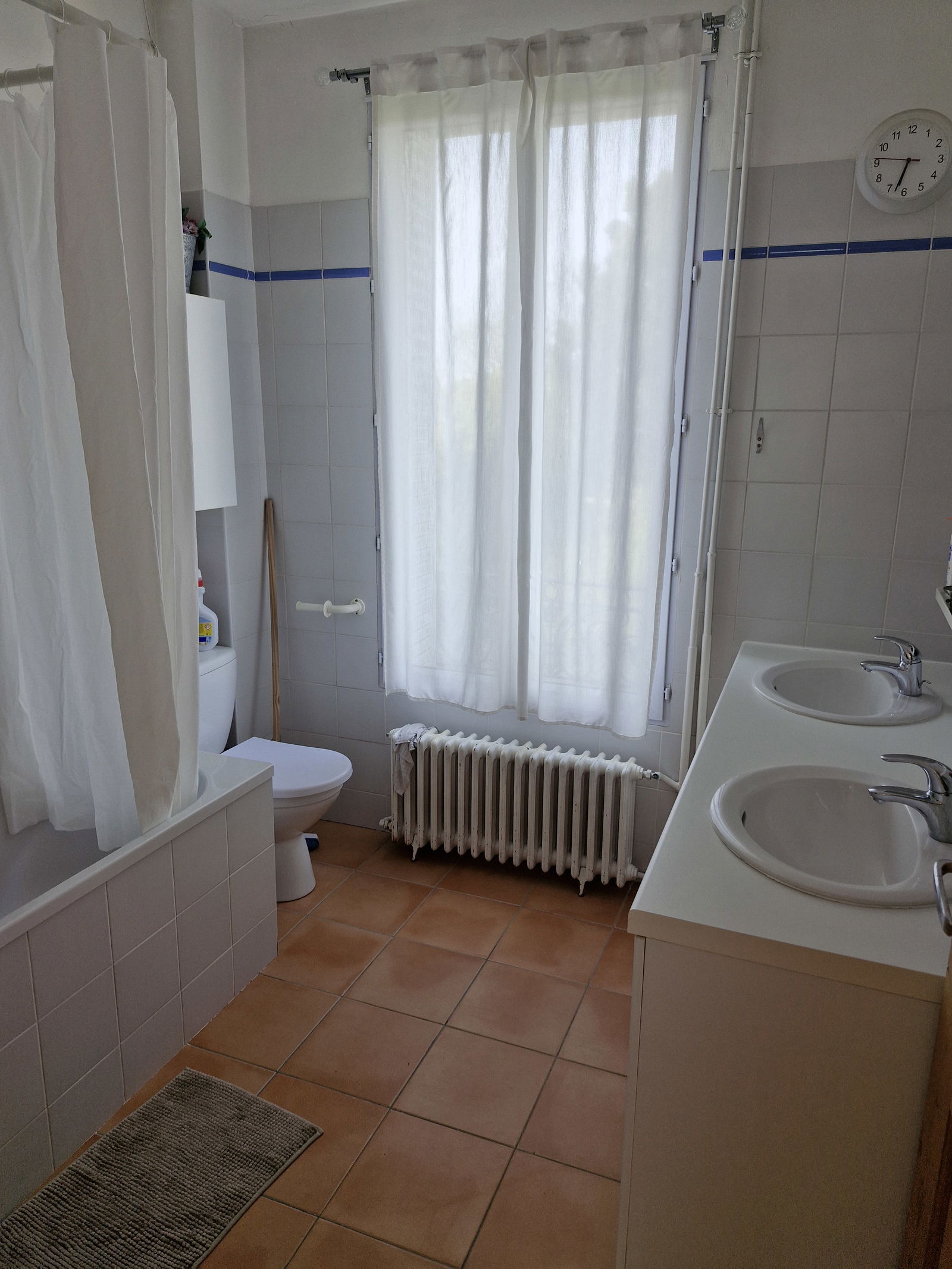Homestay Taverny 372964
