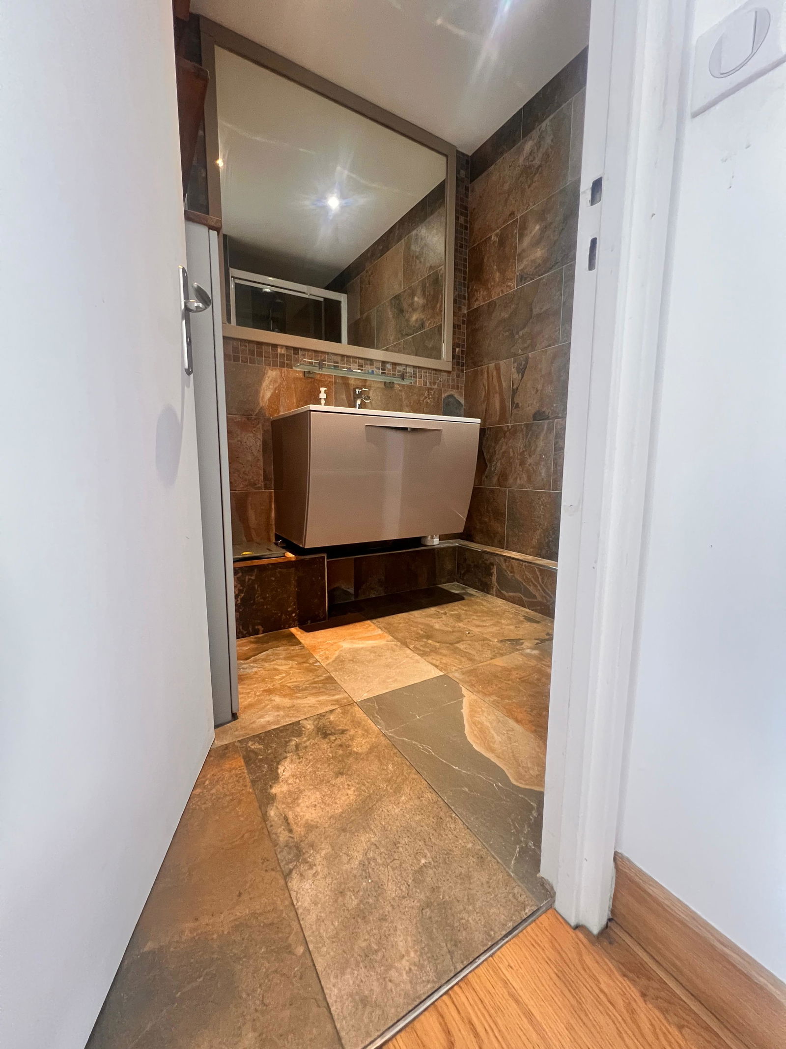 Homestay Franconville 593094