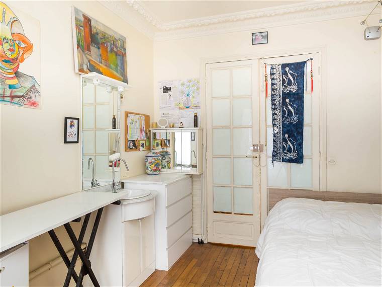 Homestay Paris 221216