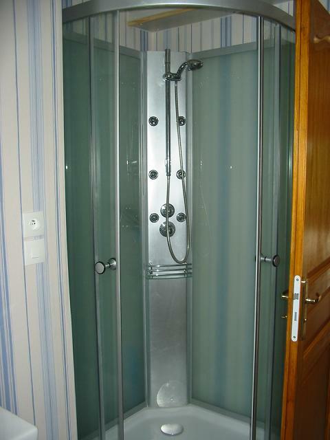 Homestay Lannion 99720