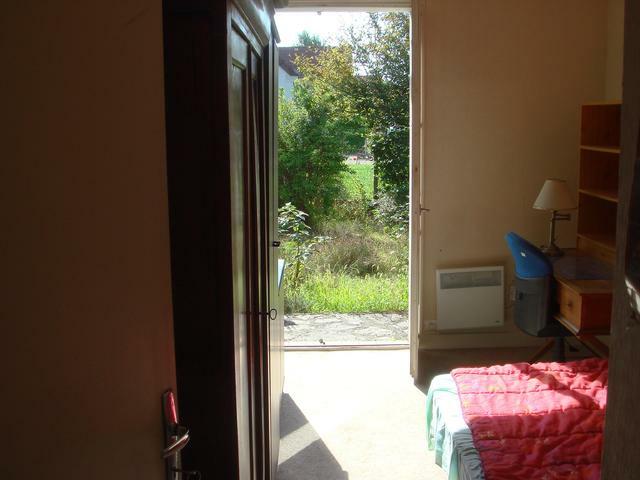 Homestay Saint-Denis-en-Val 14949