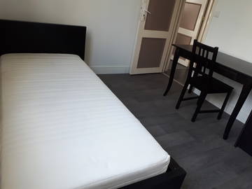 Room For Rent Les Ulis 236418