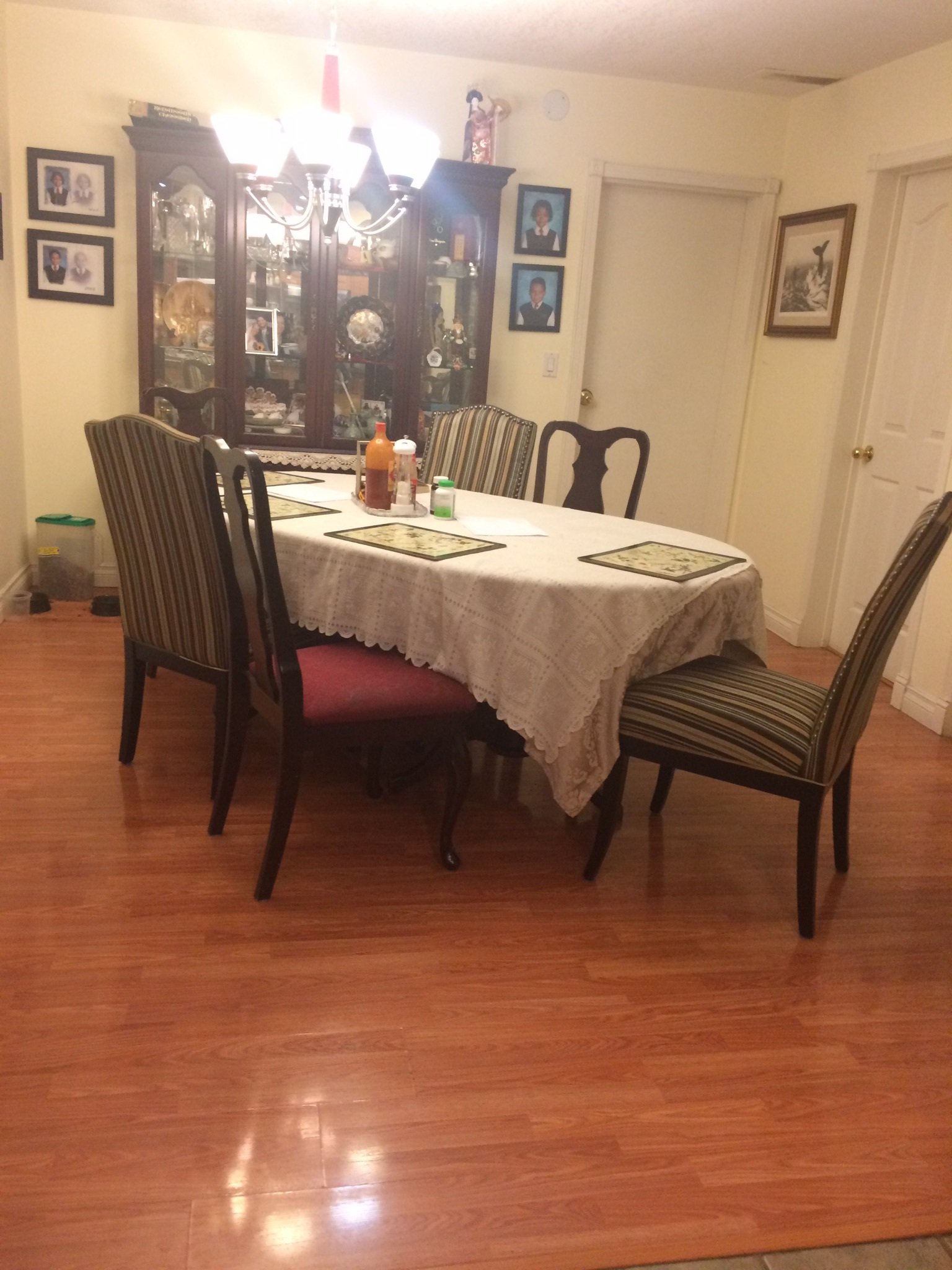 Homestay Calgary 87274
