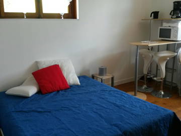 Roomlala | Furnished Room For Student - Appart Sur Jardin