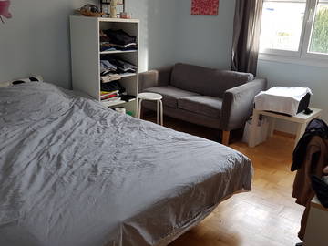 Roomlala | Furnished Room for Sublet