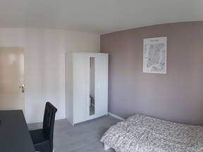 Möbliertes Zimmer In Einer Schönen WG