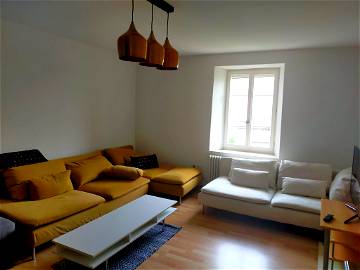 Furnished Room In Large Apartment
