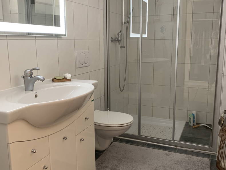 Homestay Ependes 258590-5