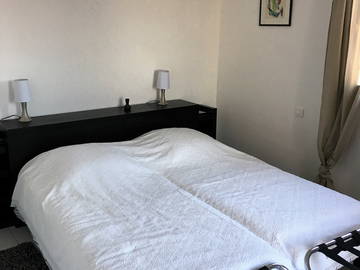 Roomlala | Furnished Room in Villa in Nice