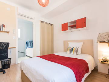 Roomlala | Furnished room shared - Center/station - air conditioning - Terraces