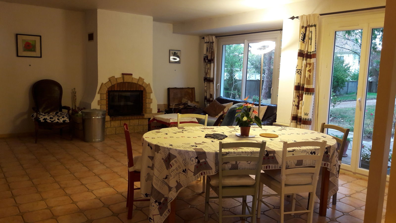 Homestay Les Essarts-le-Roi 241058