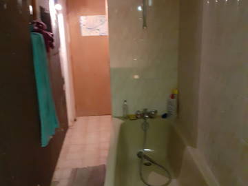 Colocation à louer à Sauzelles - photo 2 : salle de bain-2