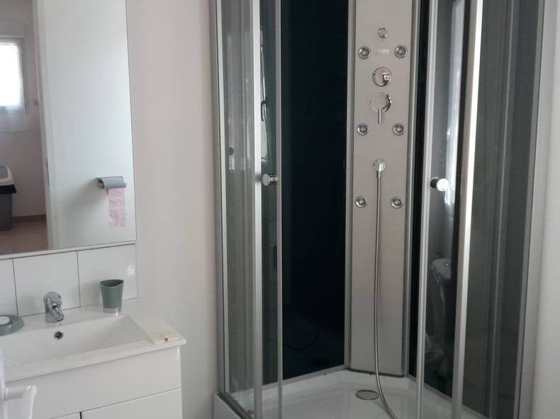 Toda La Casa Ginasservis 253234-3