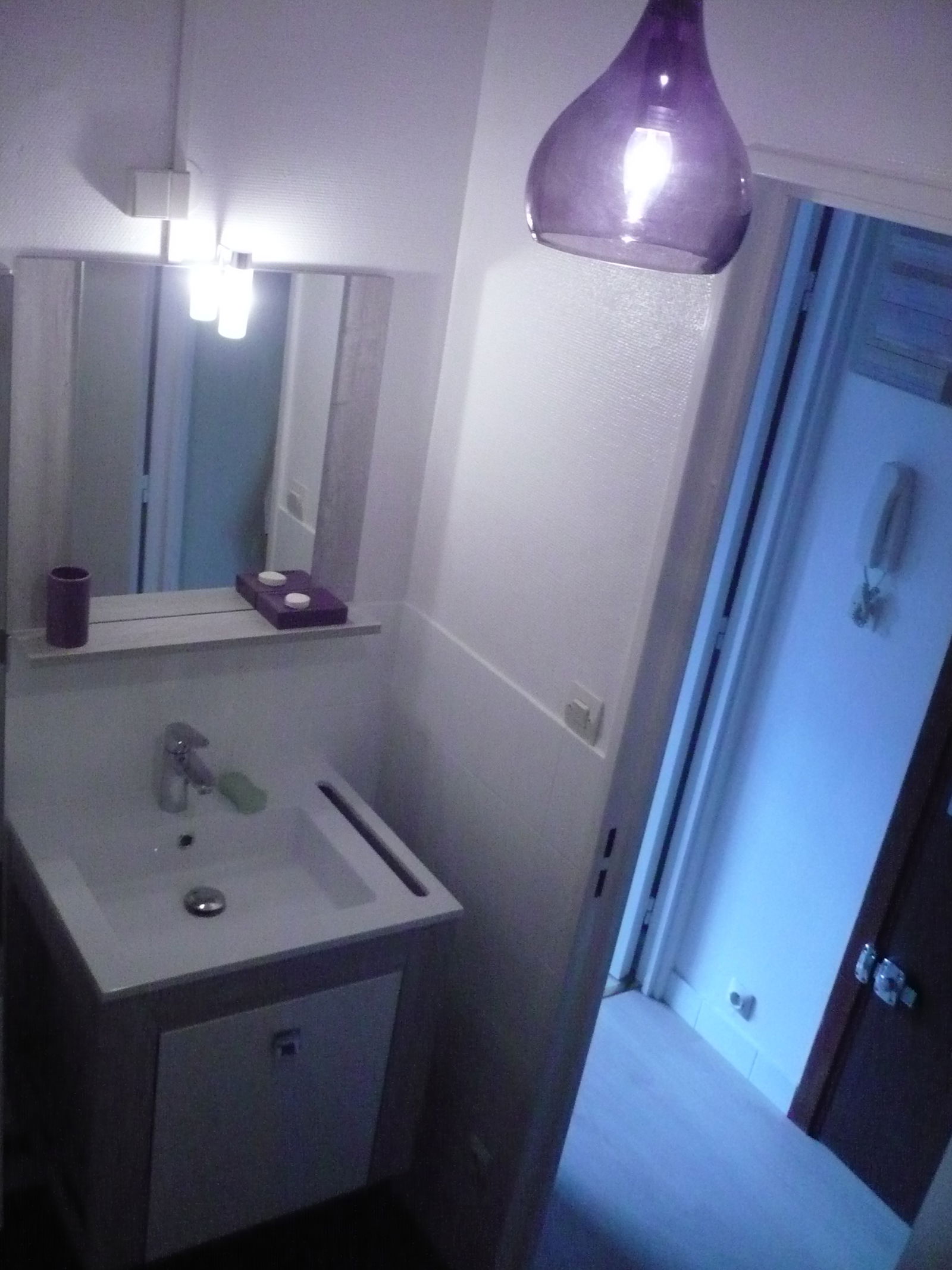 Independent Studio Dijon 76349