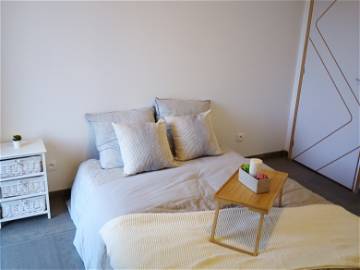 Roomlala | Furnished Studio Fully Equipped