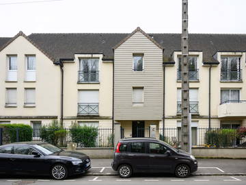 Logement Entier Lèves 377917-14