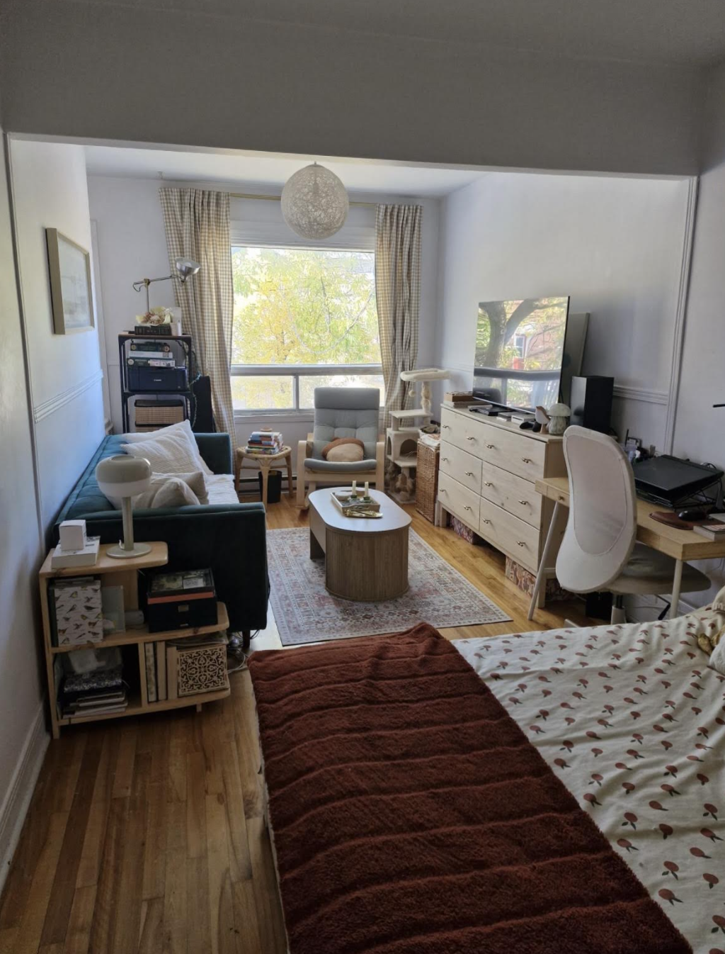Homestay Paris 677002