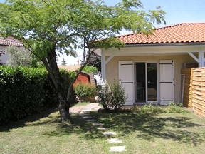 Studio Meublé Avec Jardin à Louer