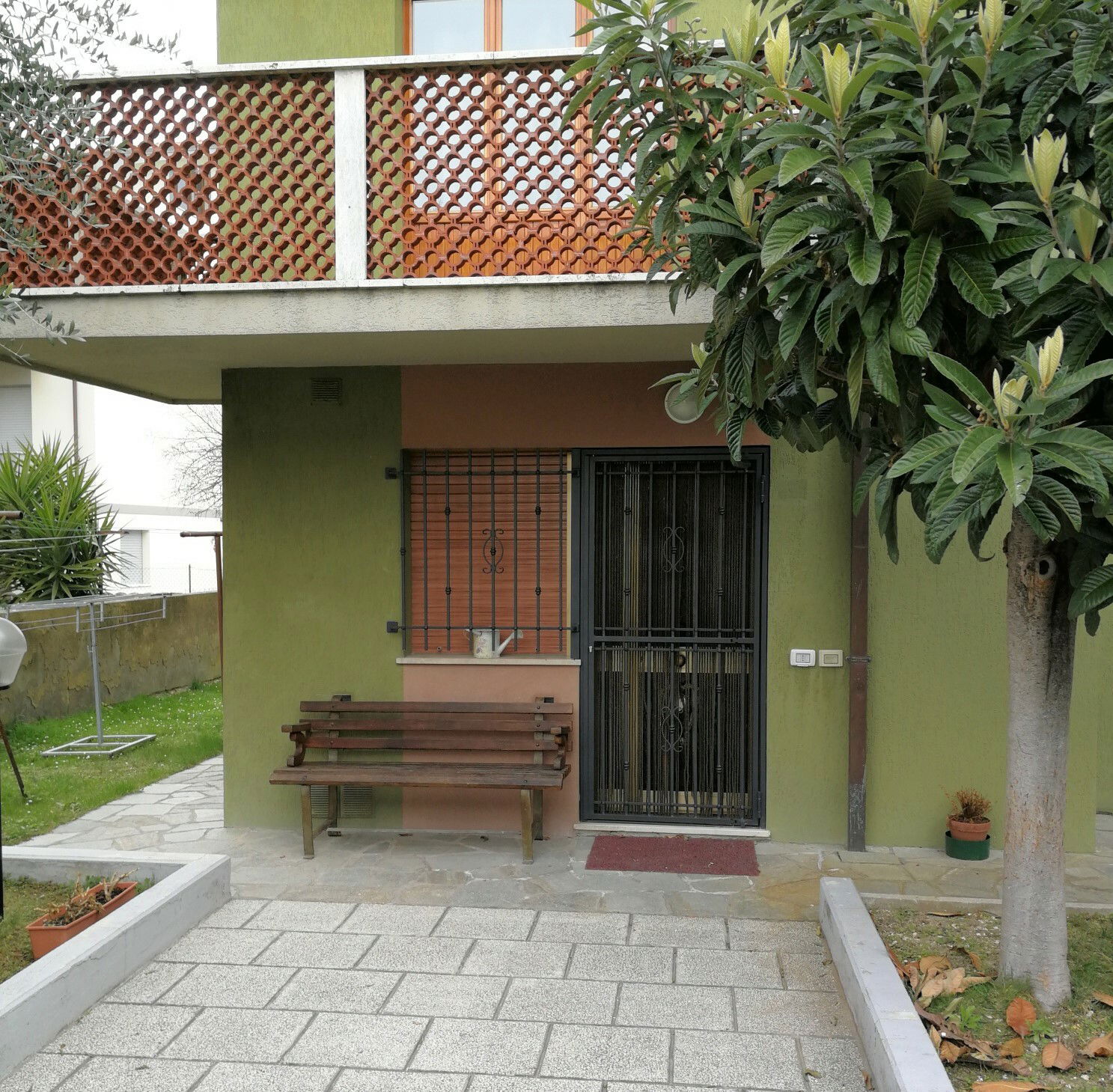 Independent Studio Marotta 198841