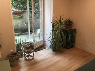 Roomlala | Gästezimmer Badezimmer WC Altstadt Brioude