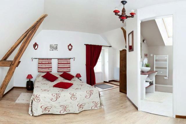 Gästezimmer Souvigné 34508