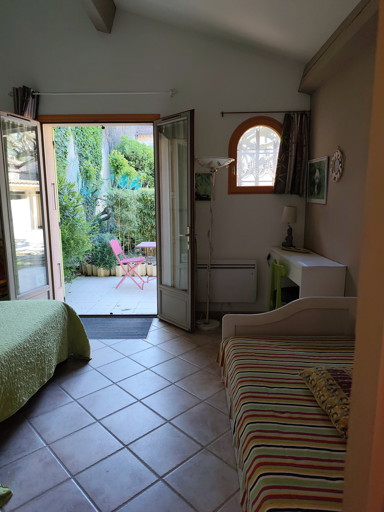 Gästezimmer Donzère 663257