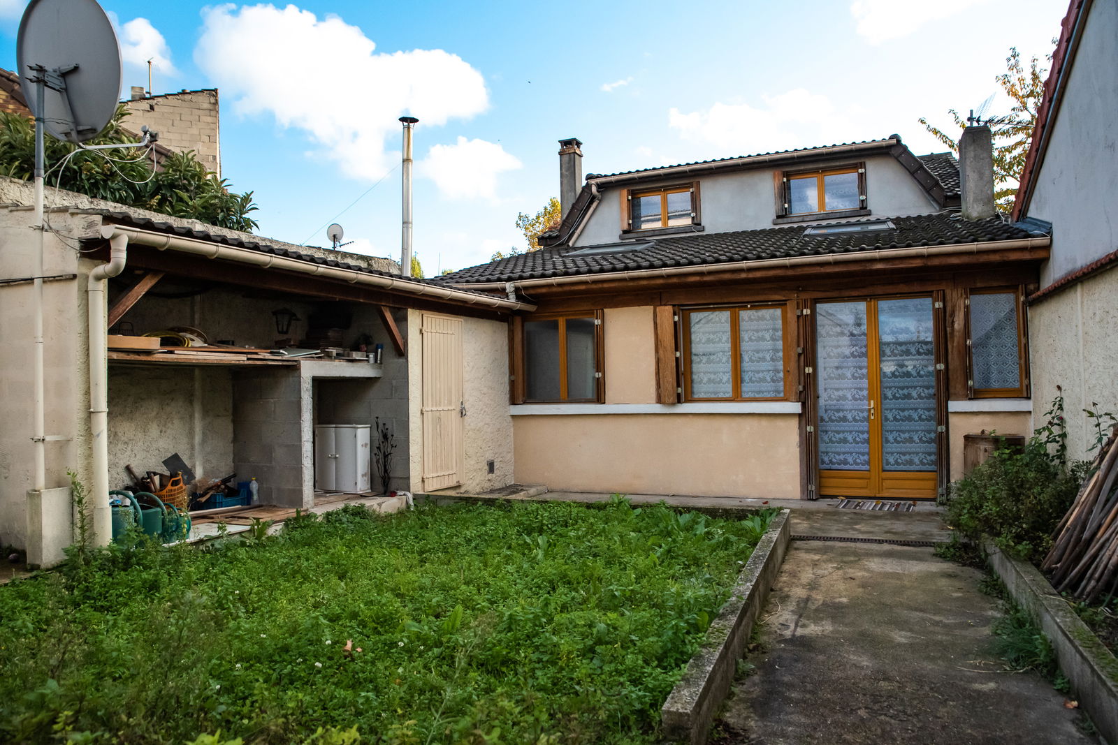 Unabhängiges Studio Bondy 233918