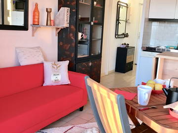 Entire Home Six-Fours-Les-Plages 239939-5