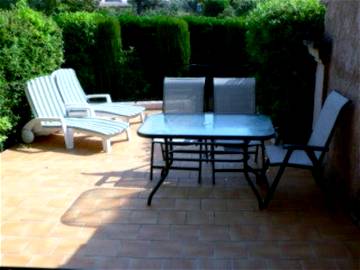 Roomlala | Garden Level Of Mas Provençal