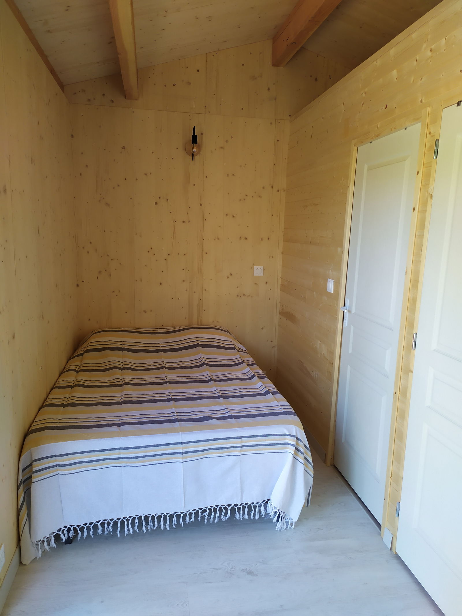 Independent Studio Pierrevert 240619