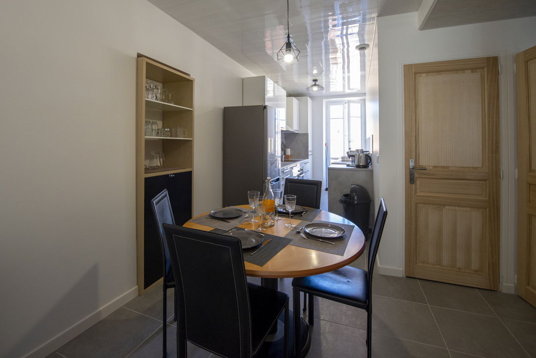 Colocatie Nice 251058