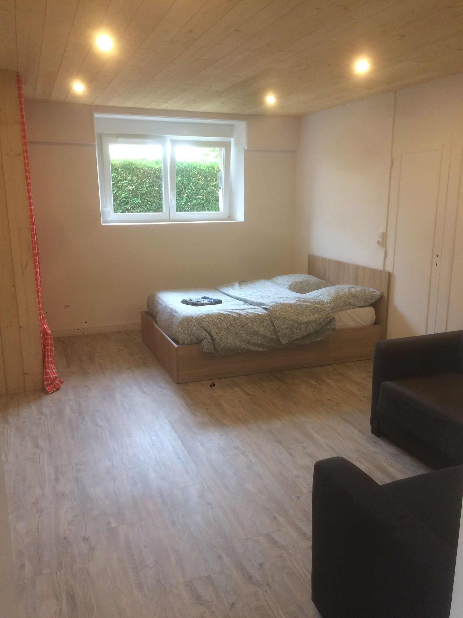 Unabhängiges Studio Issoire 253008