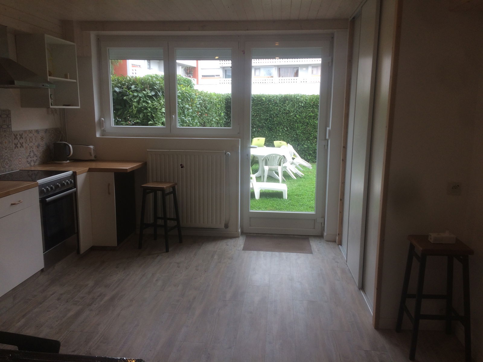 Unabhängiges Studio Issoire 253008