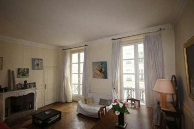 Colocatie Paris 38320