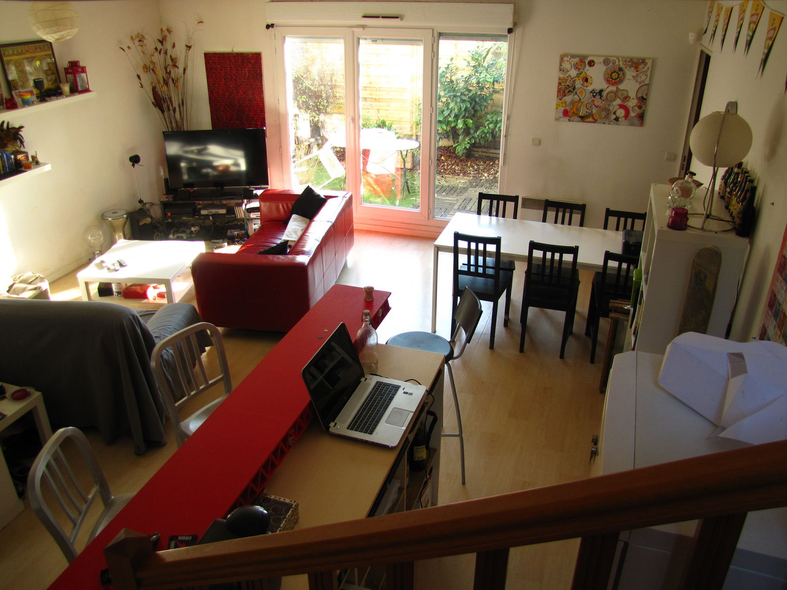 Colocatie Stains 123607