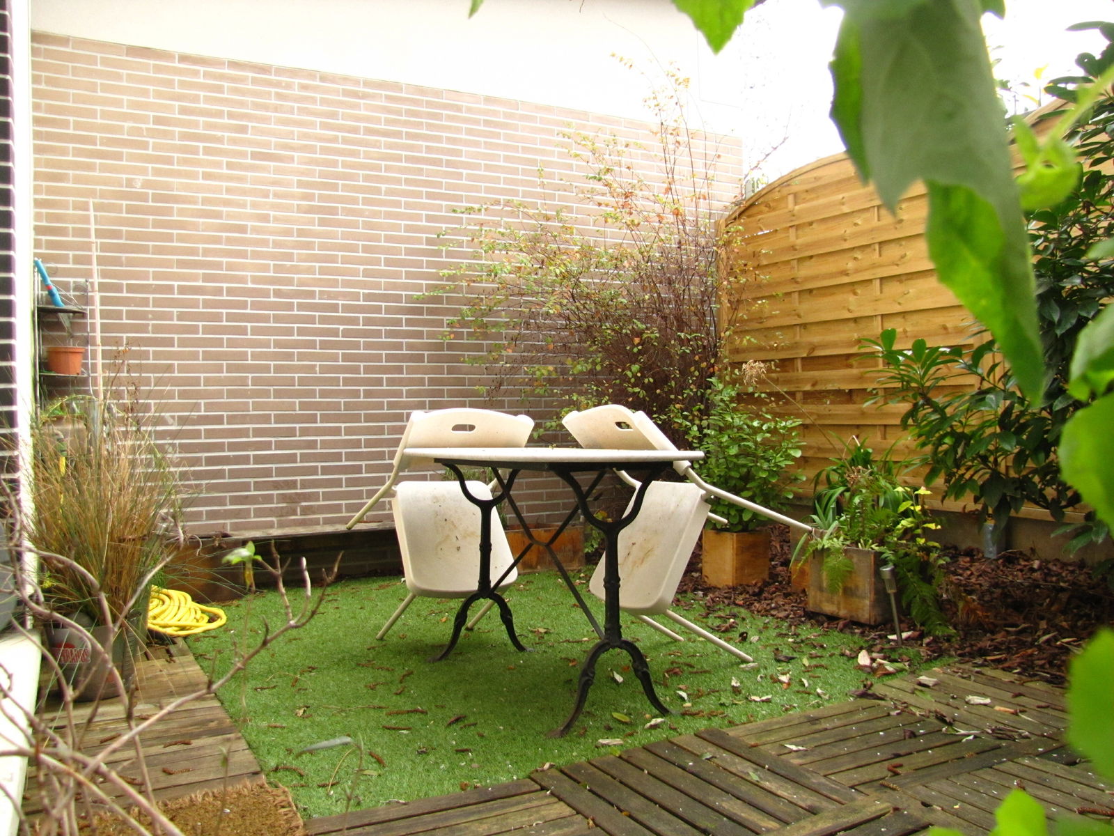 Colocatie Stains 123607