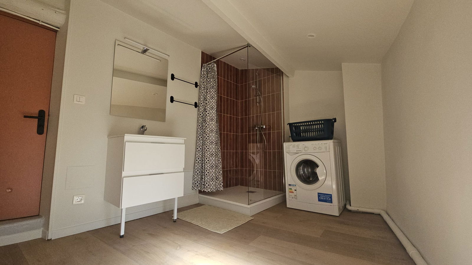 Colocatie Carpentras 594823