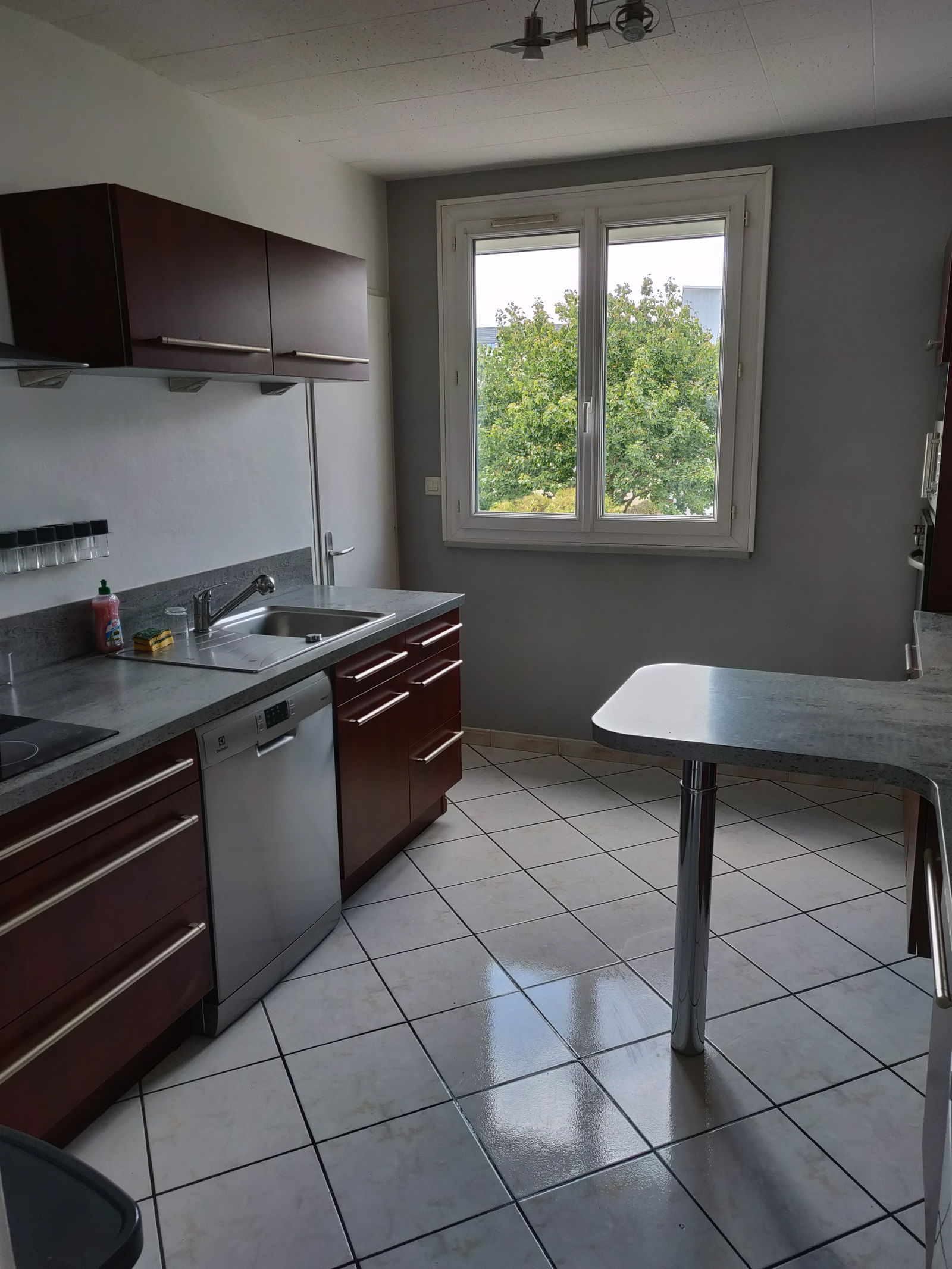 Colocatie Rezé 236137