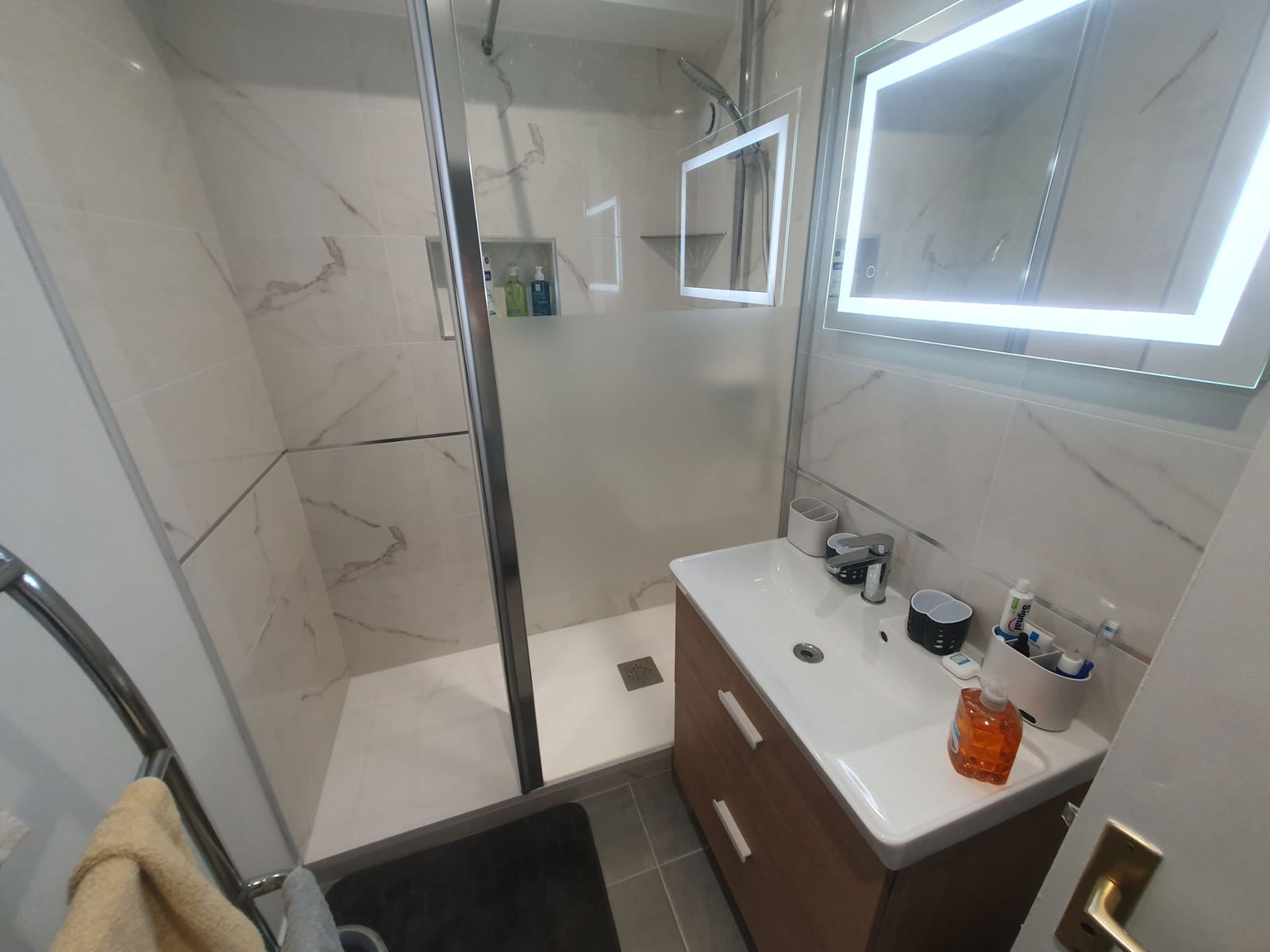 Colocatie Tours 531889