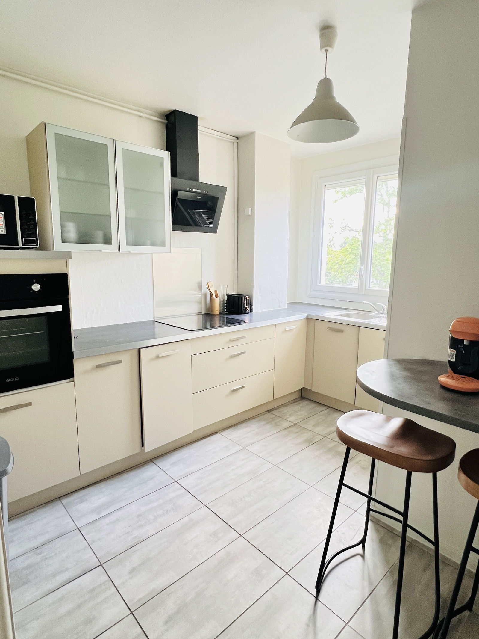 Colocatie Tours 587917