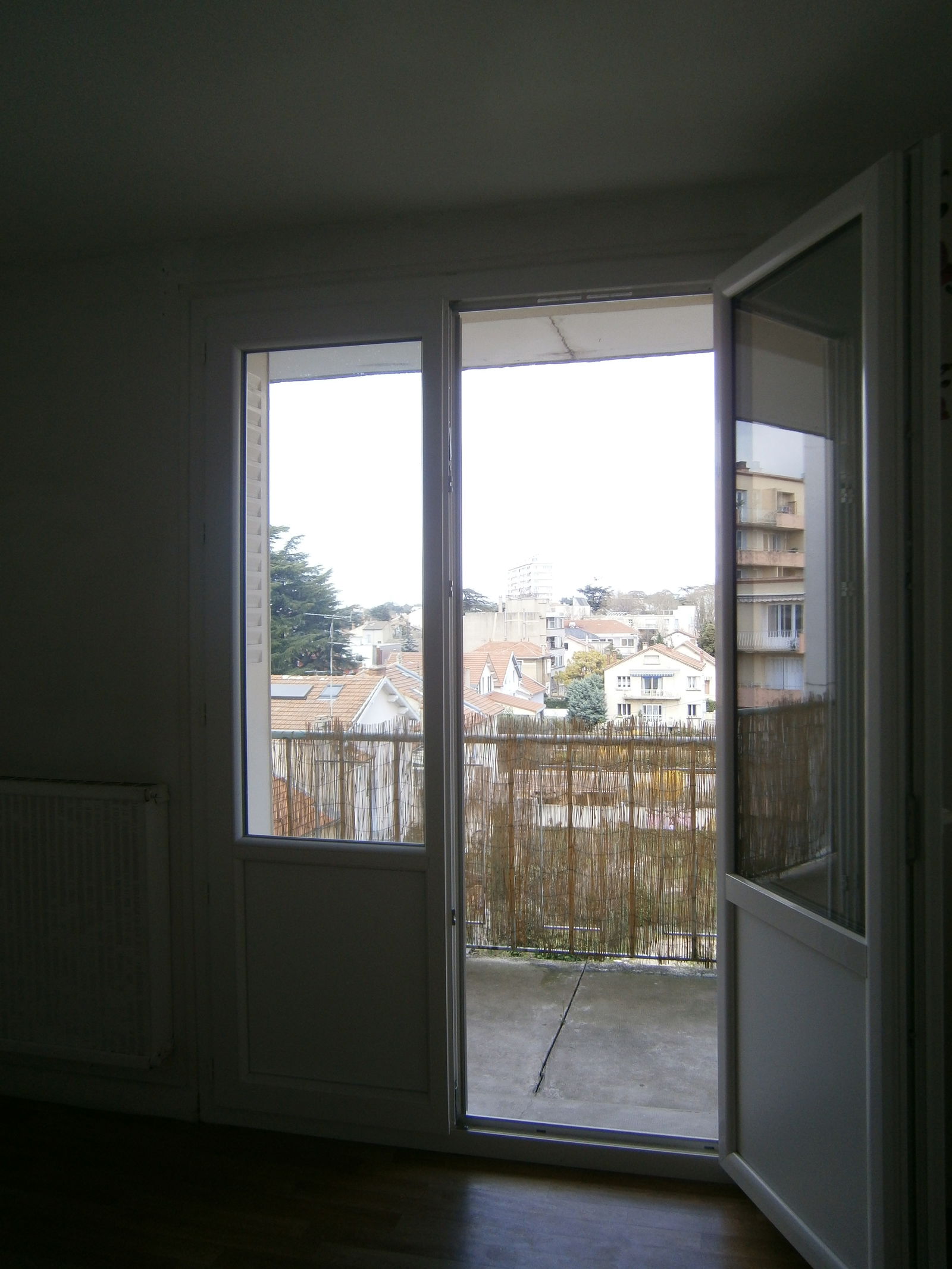 Colocatie Valence 121947