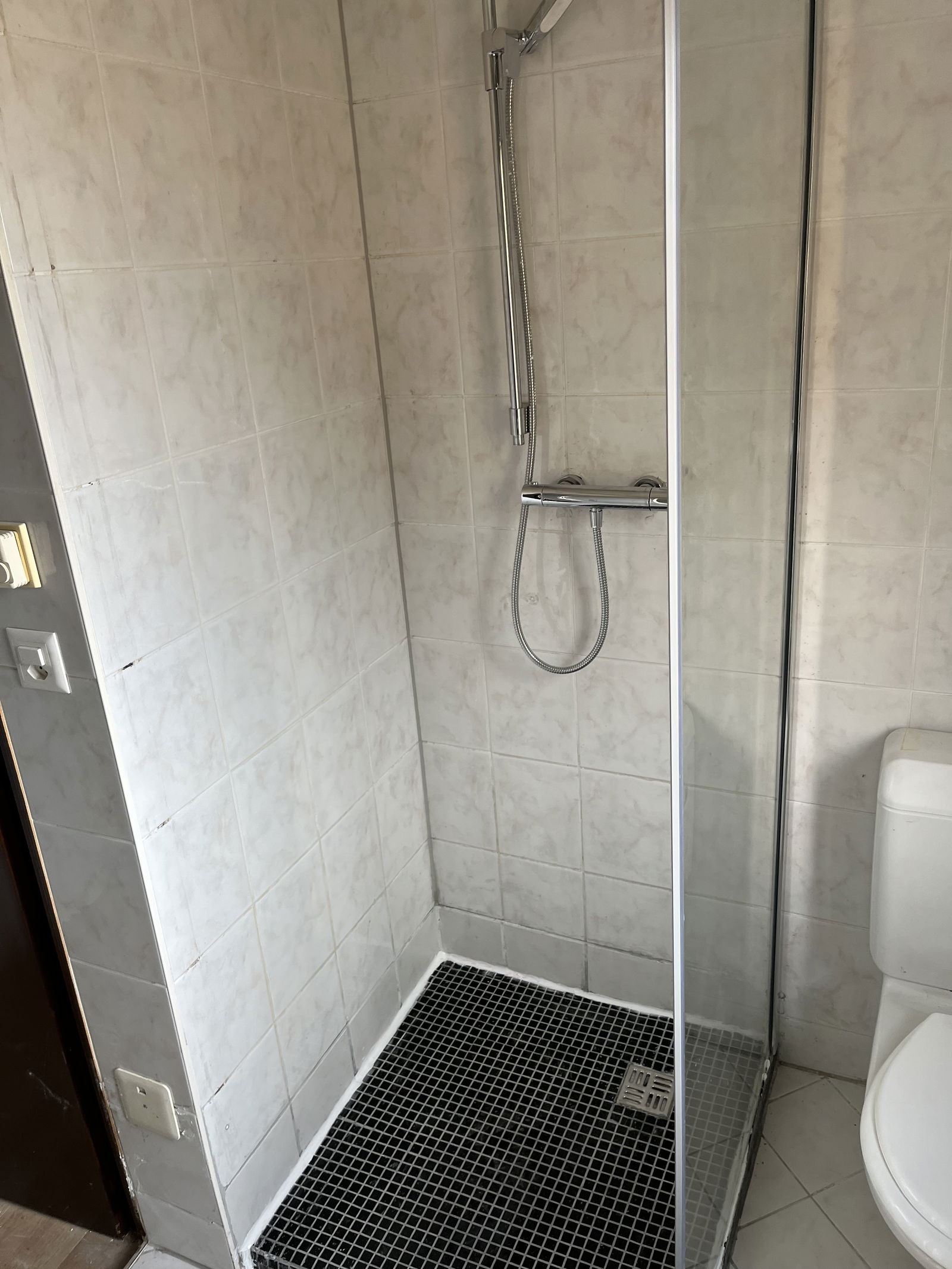 Colocatie Leytron 479272