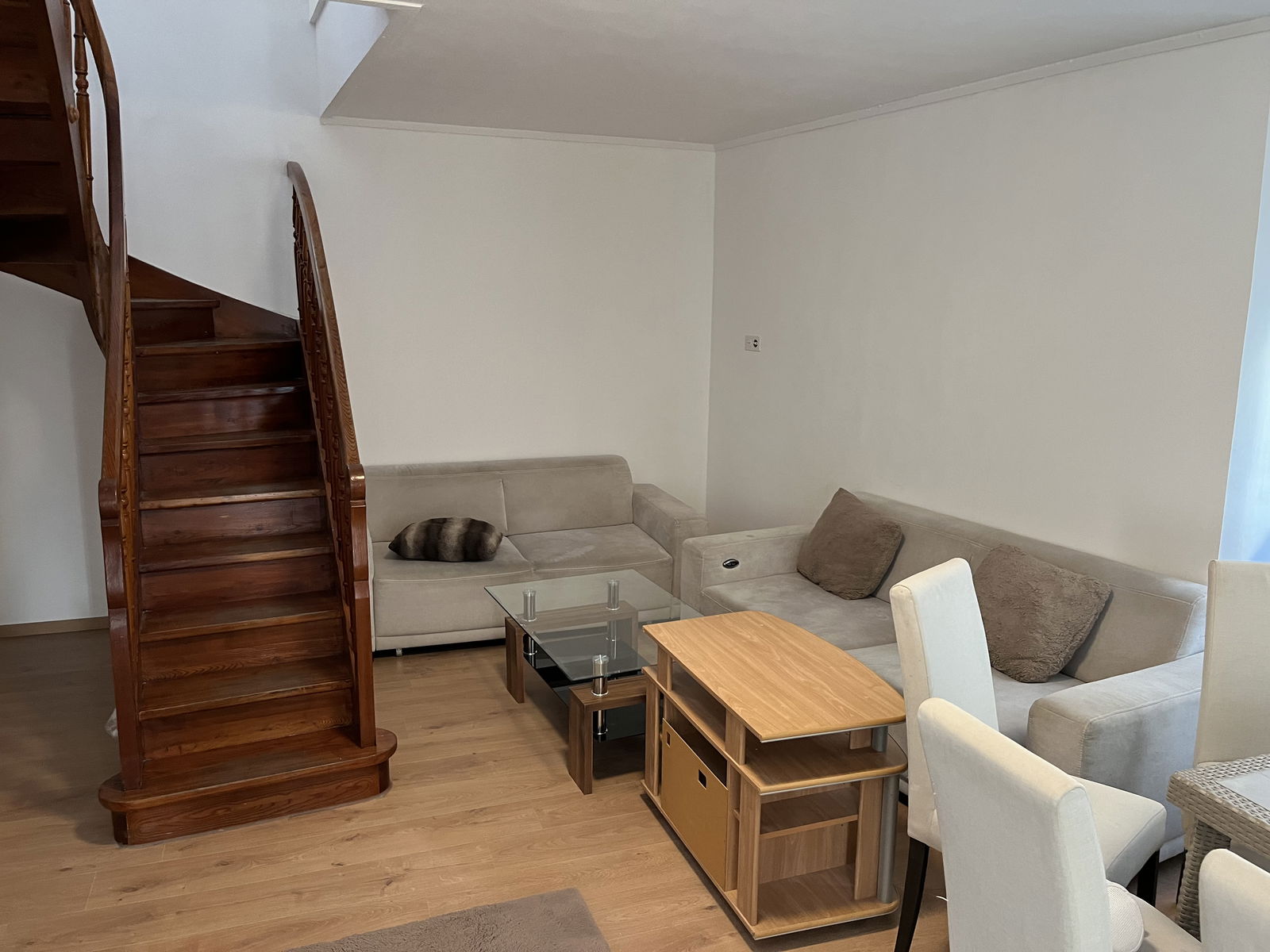 Colocatie Leytron 444484